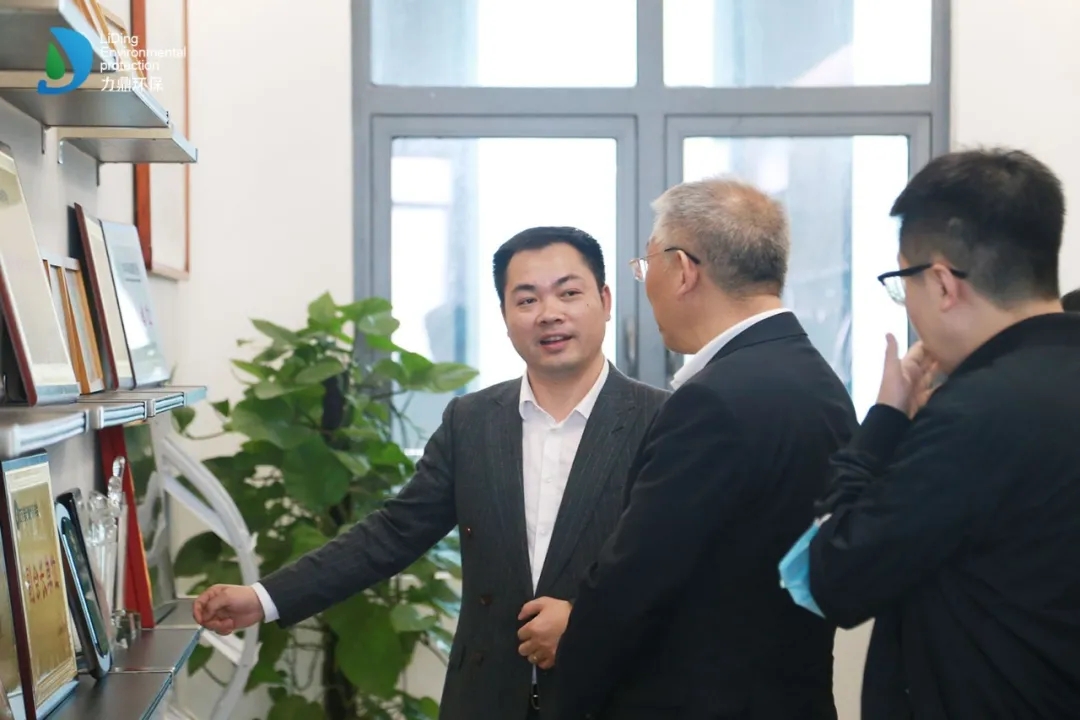 村鎮(zhèn)一體化污水處理設備（LD 型）”被鑒定為國內領先水平！